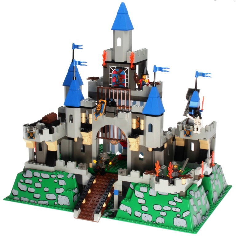 Lego knights kingdom sales castle