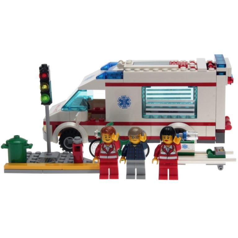 LEGO City 4431 Ambulance - DECOTOYS