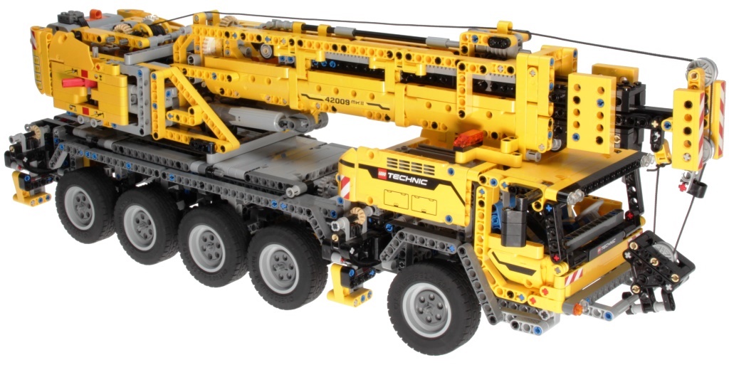 LEGO Technic 42009 Mobile Crane MK II Built and displayed – PR3LOVED