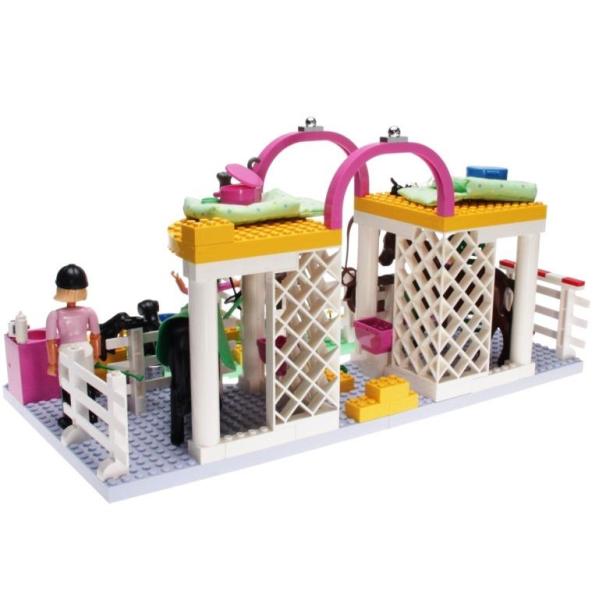 LEGO Belville 5871 - Riding Stables