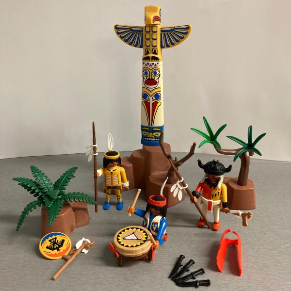 Playmobil Vintage Indianer mit Totem